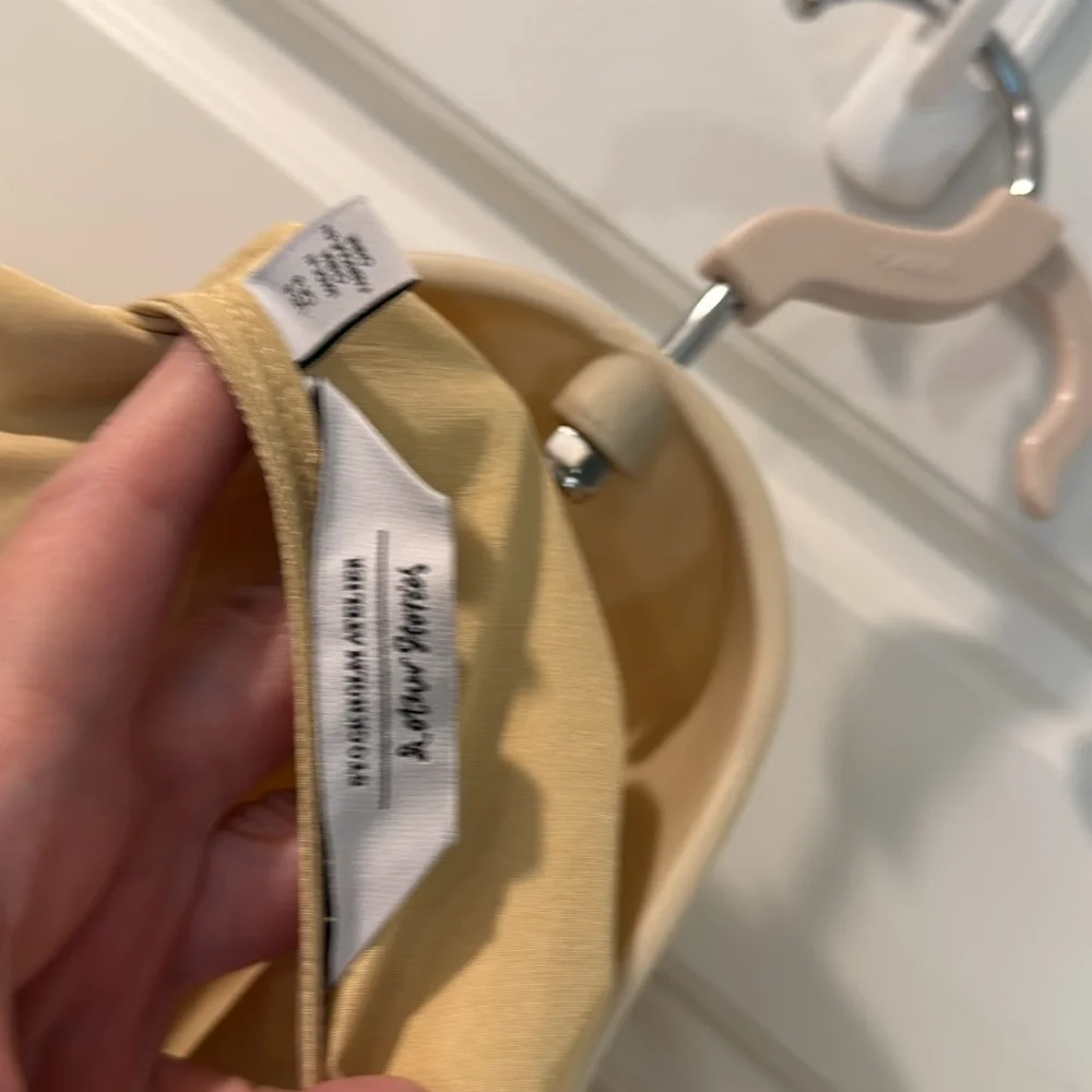 & Other Stories Voluminous Midi Wrap Dress Size 8 - Picture 7 of 10